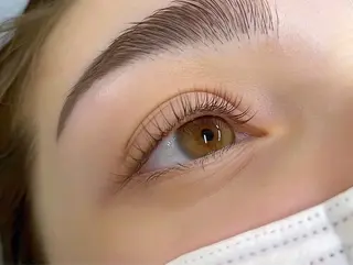 アイブロウ 海口 光希のヘアスタイル