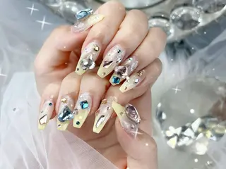 ネイル Blingg NailStudioのネイルデザイン