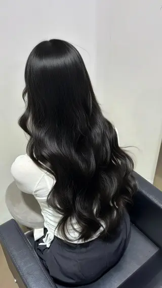 ロング カラー 【ioe 岡本】 🎀NOKO🎀のヘアスタイル