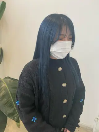 セミロング カラー 大久保 梨音のヘアスタイル