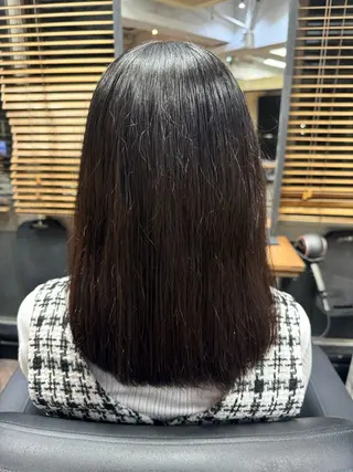 ミディアム 艶カラー🎀 YUUKAのヘアスタイル