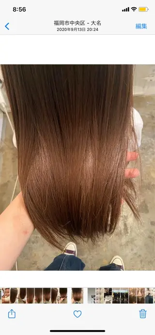 ロング OKA AKIHOのヘアスタイル