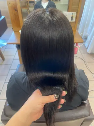 ミディアム カラー 顔周りレイヤー☆ スパ☆石上遥楓のヘアスタイル