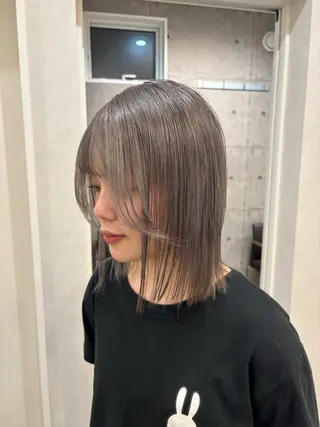 カラー 金木 凜花のヘアスタイル