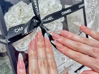 ネイル ✨Nailsalon Vi+✨のネイルデザイン