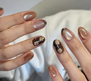 ネイル エリ🫧 nail池袋東口のネイルデザイン