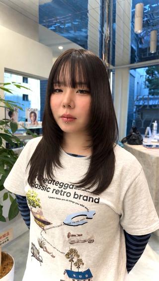 セミロング 髪質改善/縮毛矯正 クリヤマ　ヒシギのヘアスタイル
