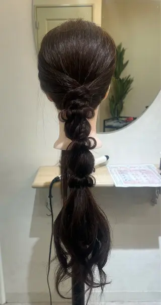 ロング ヘアケアソムリエ MIKUのヘアスタイル
