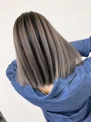ミディアム 穐田 司樹のヘアスタイル