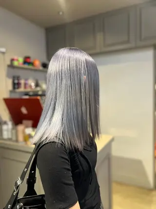 ミディアム カラー ヘアアレンジ 💍透明感×韓流ハイ トーン💍RYUTAのヘアスタイル