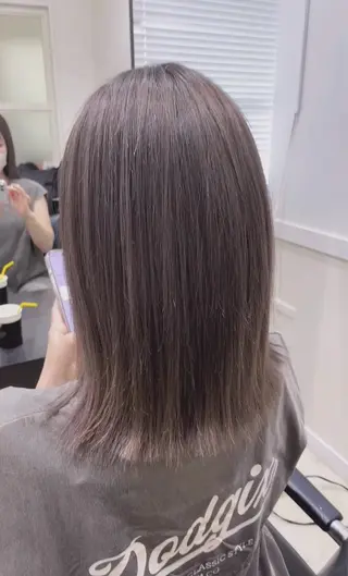 ミディアム カラー ブリーチ無し透明感/ 垢抜けヘア🐈‍⬛のヘアスタイル
