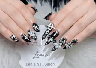 ネイル Lenie Nail Salonのネイルデザイン