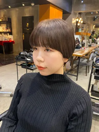 ショート カラー 透明感カラー🌿 グレージュ🐺陽介のヘアスタイル