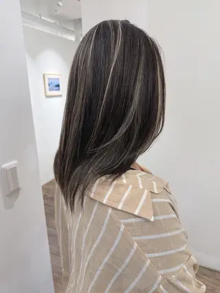 セミロング カラー ハイライト⭐️上野 高広のヘアスタイル