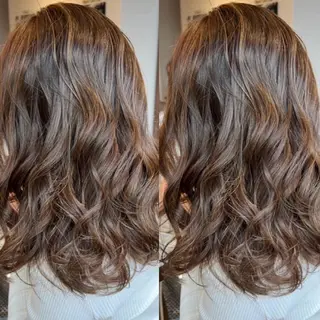 ロング カラー ヘルシー/ナチュラル ハイライト&カラーのヘアスタイル