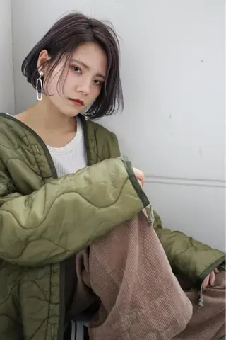 ミディアム e rikaのヘアスタイル