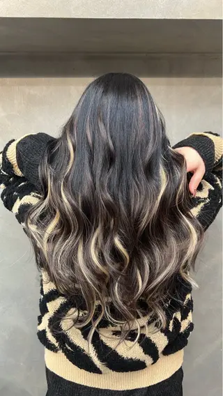 ロング 美魔女 美容師NAOのヘアスタイル