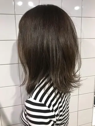 セミロング カラー 透明感カラー/ レイヤー　YUKAのヘアスタイル
