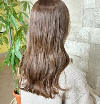 ロング 🫧レイナ 🫧 ツヤ髪/艶カラー🫧のヘアスタイル
