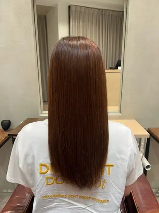 ロング moe   美髪矯正 ツヤツヤストレートのヘアスタイル