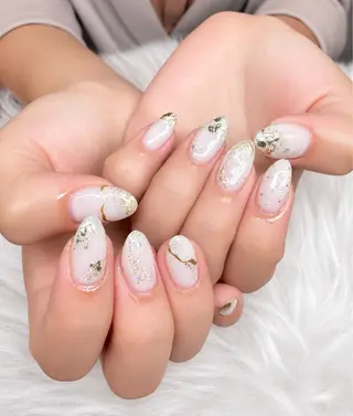 ネイル MIKA RUBY NAIL SLONのネイルデザイン