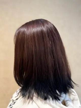 ミディアム 吉永 衣織のヘアスタイル
