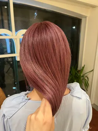 ショート カラー ハイトーン/ デザインカラー/カナのヘアスタイル