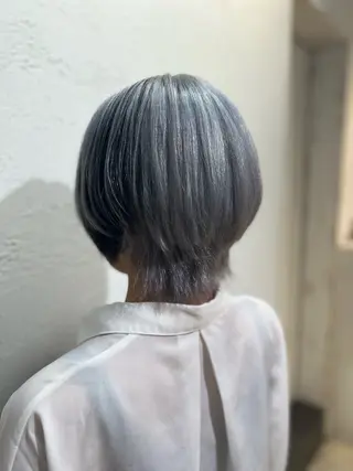 ショート カラー ブリーチ/髪質改善 店長 板垣智大のヘアスタイル