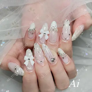 ネイル 🦋 Queenieのネイルデザイン