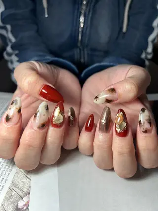 ネイル nailroom sb𓈒𓂂𓏸のネイルデザイン
