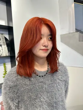セミロング 韓国ヘアメンズ・レデ ィース特化ミクのヘアスタイル
