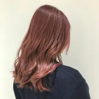 ロング カラー 加藤 憂のヘアスタイル