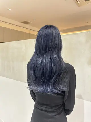 ロング ハイトーン/艶カラー 💎モエのヘアスタイル