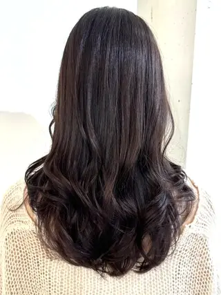 ミディアム ワンカラー　髪質改善 ブリーチ　武田さくらのヘアスタイル