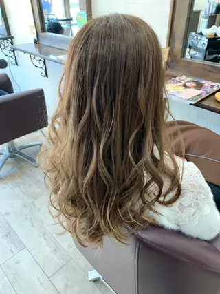 ロング 松本 亮のヘアスタイル