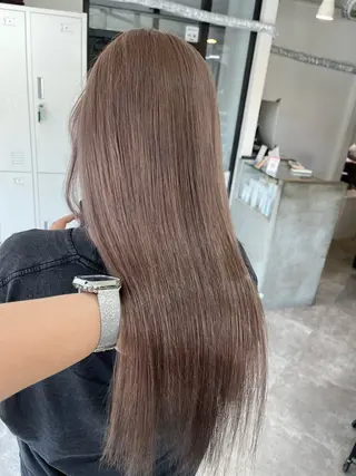 ロング ブリーチ縮毛矯正 LAFFYuiのヘアスタイル