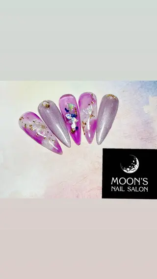 ネイル shoko🌙 Moonsのネイルデザイン