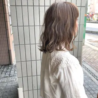 ミディアム カラー パーマ 髪質改善、エクステ 山口卓哉のヘアスタイル