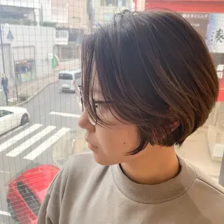 ショート カラー circus by KENJE 町田店のヘアスタイル