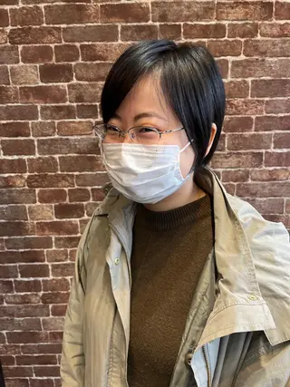 ショート カラー パーマ ヘアアレンジ メンズ キッズ ネイル マツエク・マツパ アイブロウ 久木原 ゆりのヘアスタイル