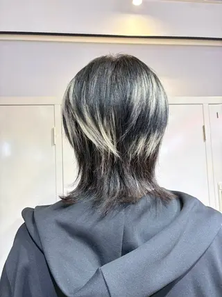 カラー メンズ 🧤高明度ハイトーン 🧤莉音のヘアスタイル