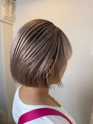 ショート カラー AI/原宿/ ハイトーン/ブリーチのヘアスタイル