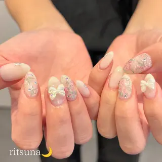 ネイル ritsuna🌙 nail 堺筋本町のネイルデザイン