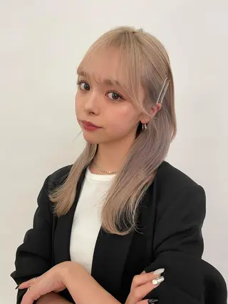 ロング カラー ヘアアレンジ 韓国/ハイトーン/ ボブ🎀MIKU🎀のヘアスタイル