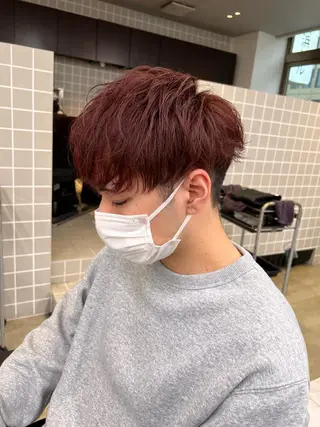 ショート カラー パーマ メンズ メンズパーマ特化 TAIGAのヘアスタイル