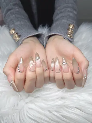 ネイル Lee Nails チップ長さだし専門店のネイルデザイン