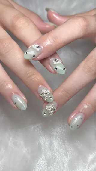 ネイル nail salon Anela🪽🫧のネイルデザイン