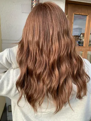 セミロング yoshihara yuukiのヘアスタイル