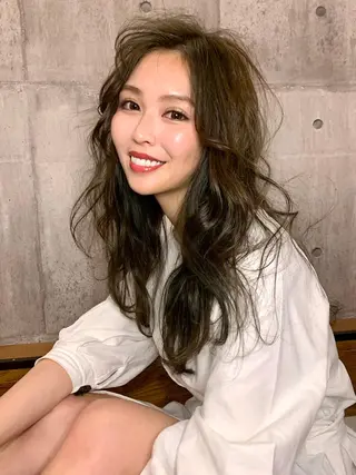 ロング カラー パーマ メンズ縮毛矯正 細谷碧海のヘアスタイル