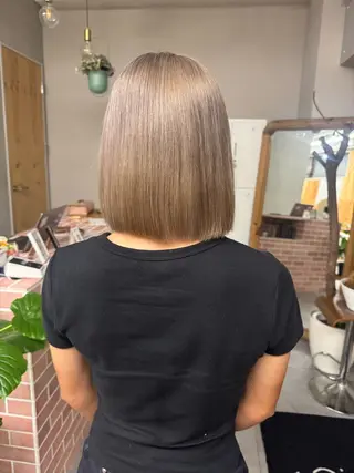 🌙ヘーゼルベージュ レイヤーカット🌙のヘアスタイル